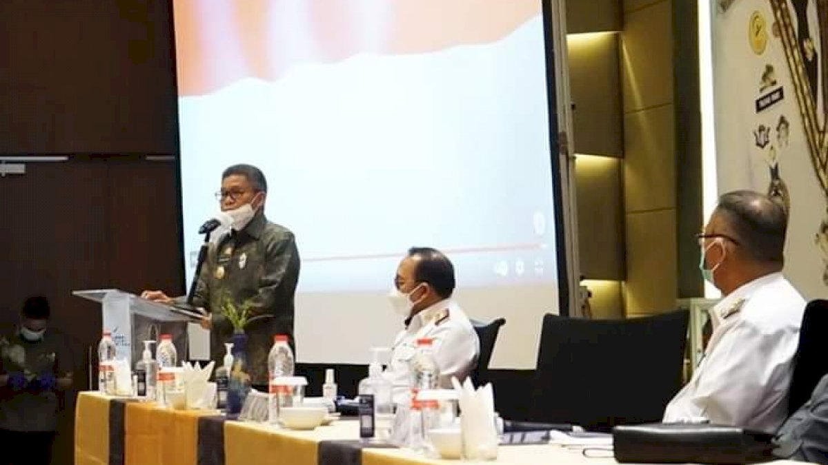 Taufan Pawe Buka Pelatihan SIPD Kota Parepare