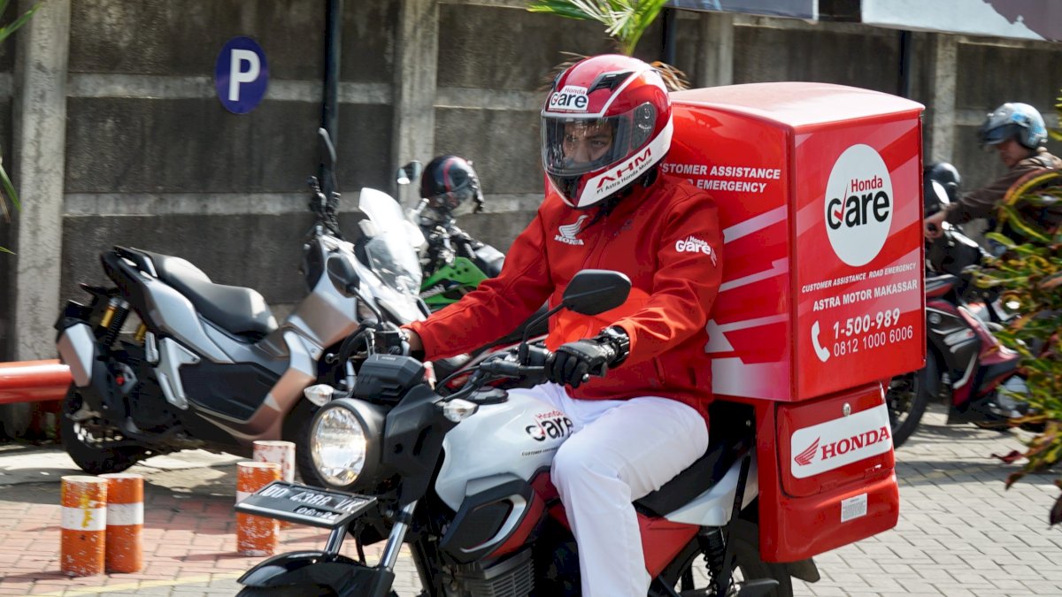 Asmo Sulsel Beri Servis Gratis Korban Banjir Makassar dan Gowa