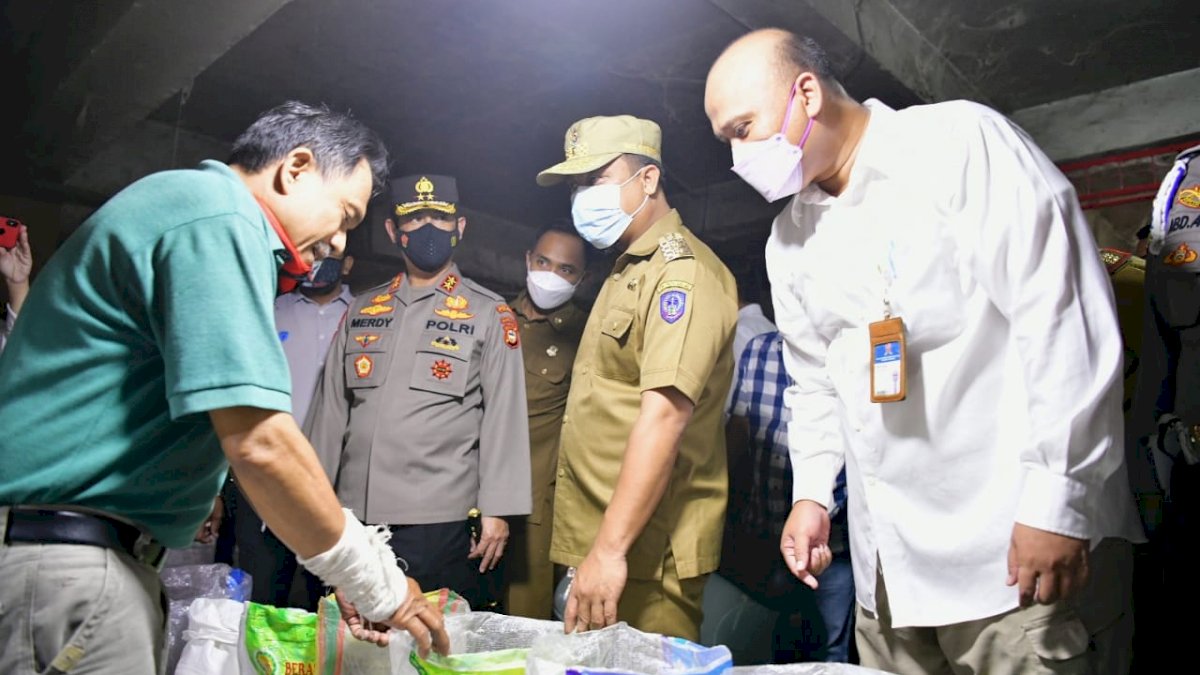 Stok Sembako di Pasar Terong untuk Ramadan Aman