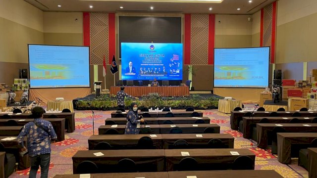 Gebyar E-KTA NasDem Makassar di Hotel Claro, Senin (3/5/2021)