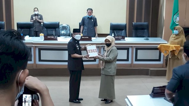istimewa