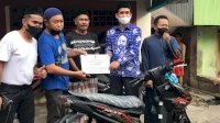 Ketua DPRD Makassar Antar Hadiah Motor Gebyar e-KTA NasDem ke Rumah Kader