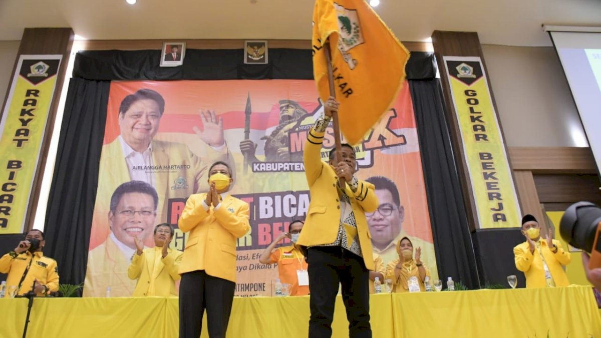 Taufan Pawe dan Bupati Bone Saling Puji di Musda Golkar