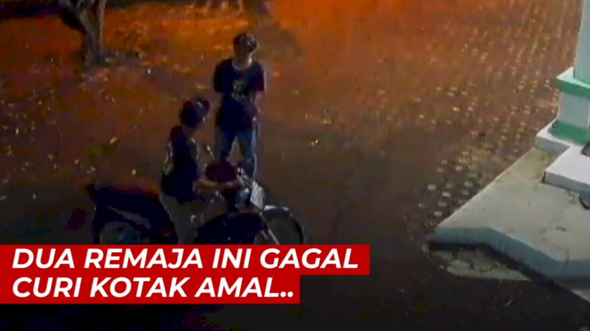 VIDEO: Terekam CCTV, Kotak Amal Masjid Gagal Dicuri Lantaran Berat