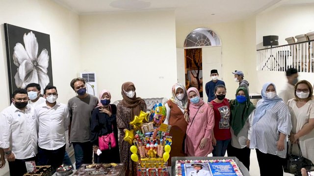 Ulangtahun ke 41 Wakil Walikota Makassar, Fatmawati Rusdi, Minggu (9/5/2021).
