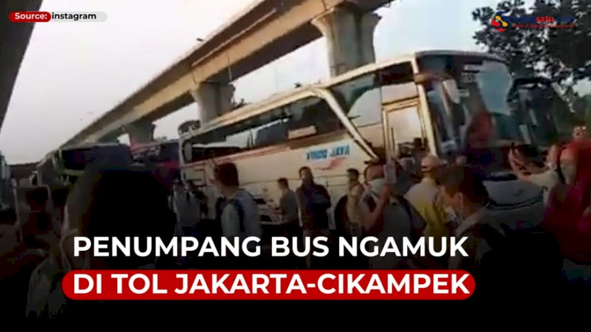 VIDEO: Penumpang Bus Ngamuk di Tol Jakarta-Cikampek
