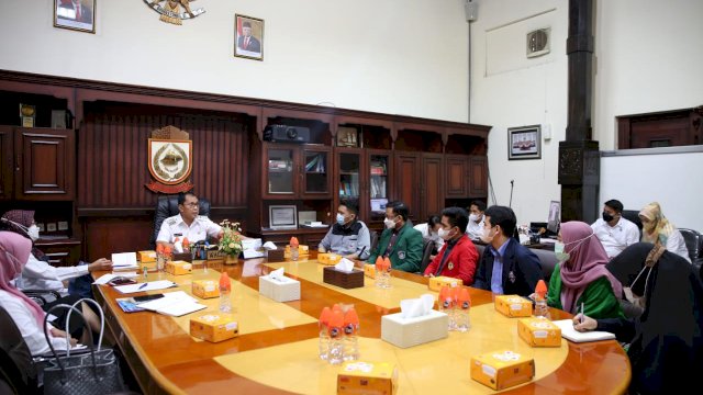 Ikatan Senat Mahasiswa Kedokteran Indonesia Siap Dukung Makassar Recover