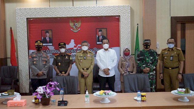 istimewa