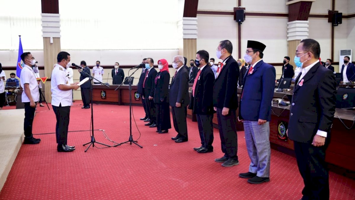 Kukuhkan Pengurus Komisi Penanggulangan AIDS, Ini Pesan Plt Gubernur Sulsel