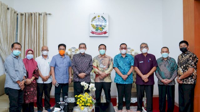 istimewa