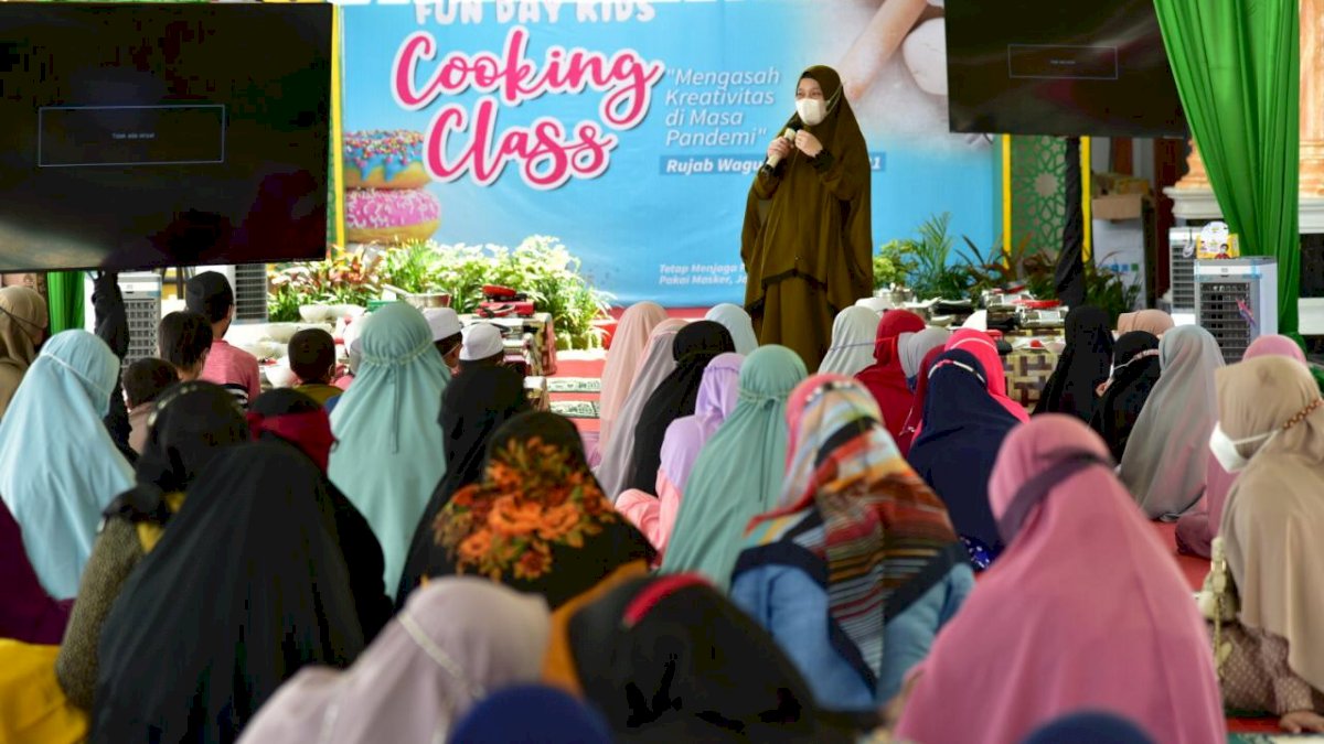 Asah Kreatifitas Anak di Tengah Pandemi, Plt Gubernur Sulsel Buka Kegiatan Fun Day Kids Cooking Class