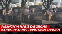 VIDEO: Pisangnya Habis Diborong Polisi, Sang Nenek Sampai Mau Cium Tangan