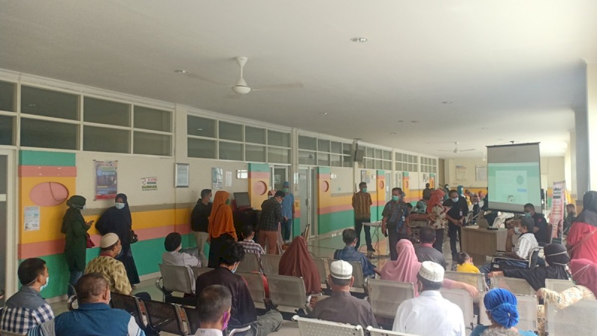 Dokter Urologi RSUD Parepare Edukasi Masyarakat Tentang Kanker Prostat