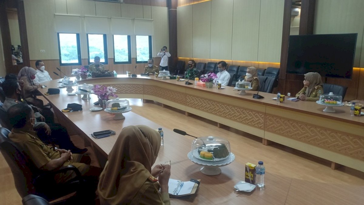 Terima Kunker Kabinda Sulsel, Taufan Pawe Kenalkan Parepare Kota Bj Habibie