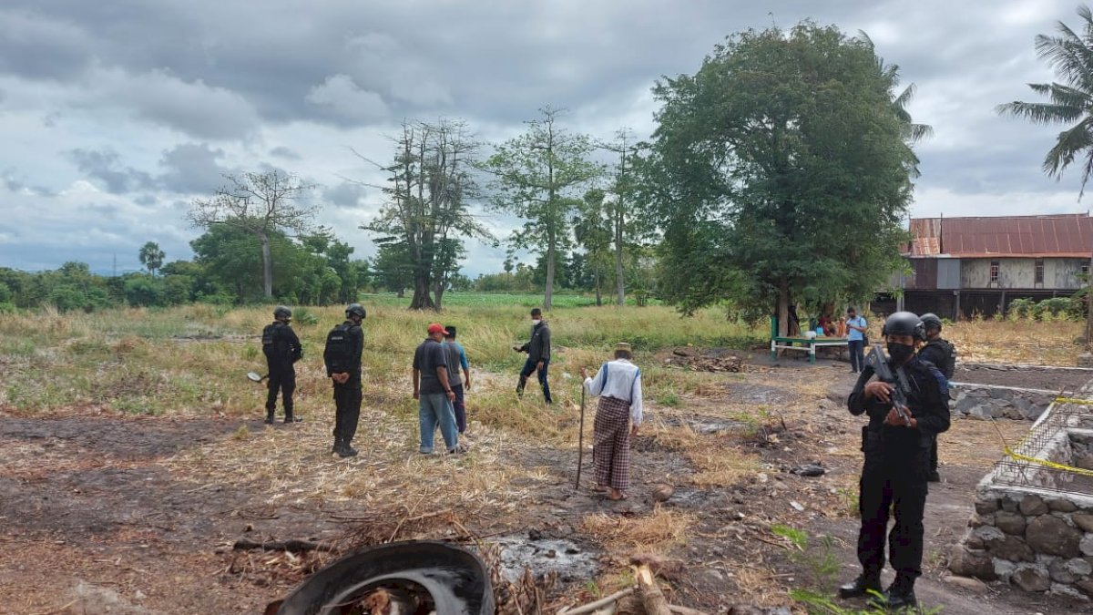 Tim Gegana Polda Sulsel Datangi TKP Penemuan Bom di Jeneponto