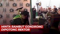 VIDEO: Aksi Wisudawan Minta Rambut Gondrongnya Dipotong Rektor