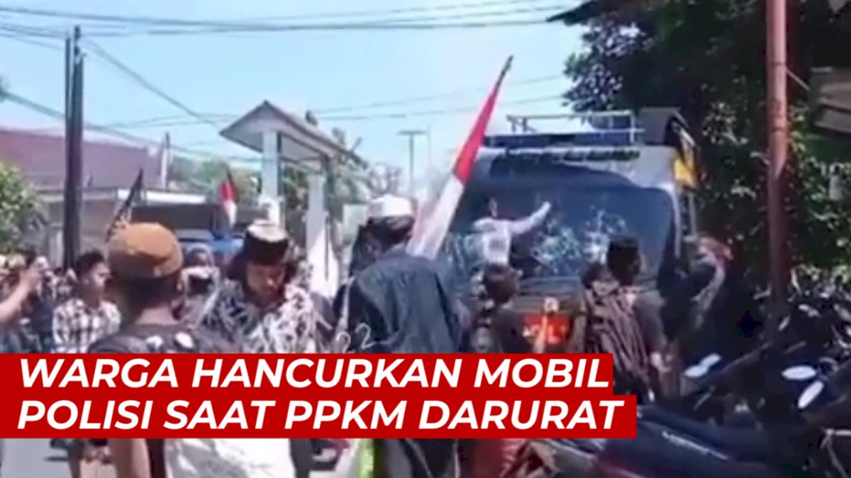 VIDEO: Warga Hancurkan Mobil Polisi saat PPKM Darurat di Tasikmalaya