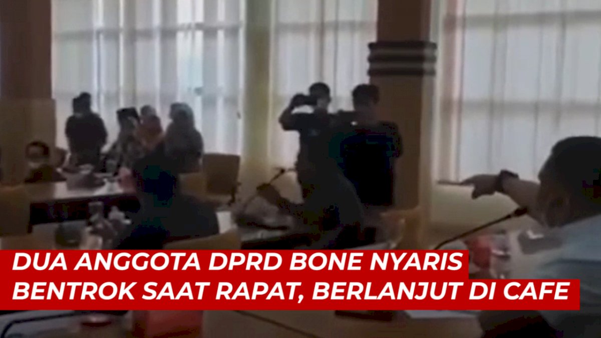 VIDEO: Dua Anggota DPRD Bone Nyaris Bentrok Saat Rapat, Berlanjut di Cafe