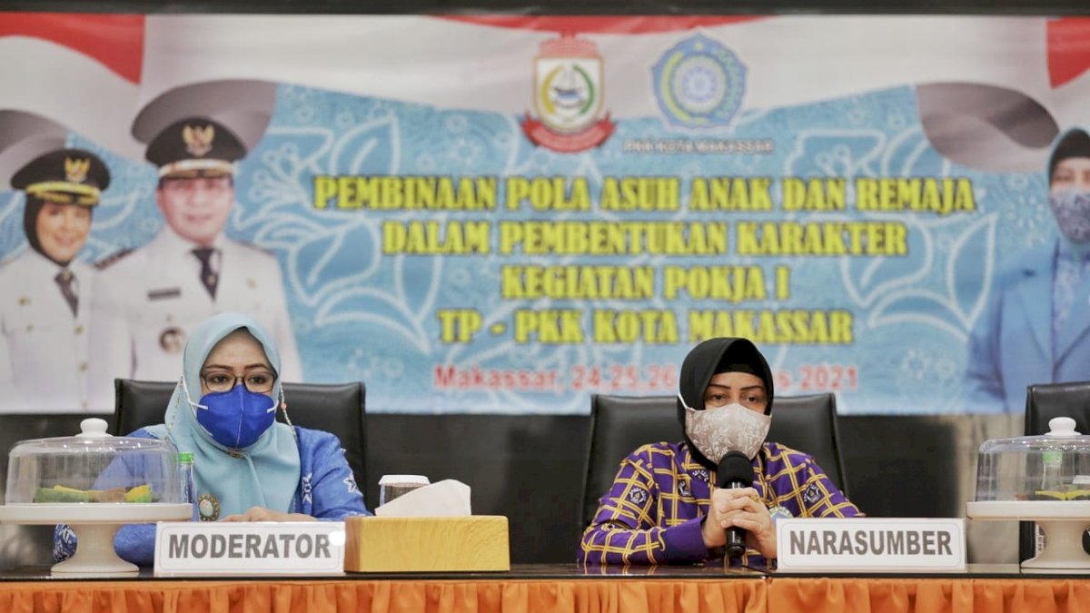 Tingkatkan Peran Keluarga, TP PKK Kota Makassar Gelar Sosialisasi Pembinaan Pola Asuh Anak dan Remaja