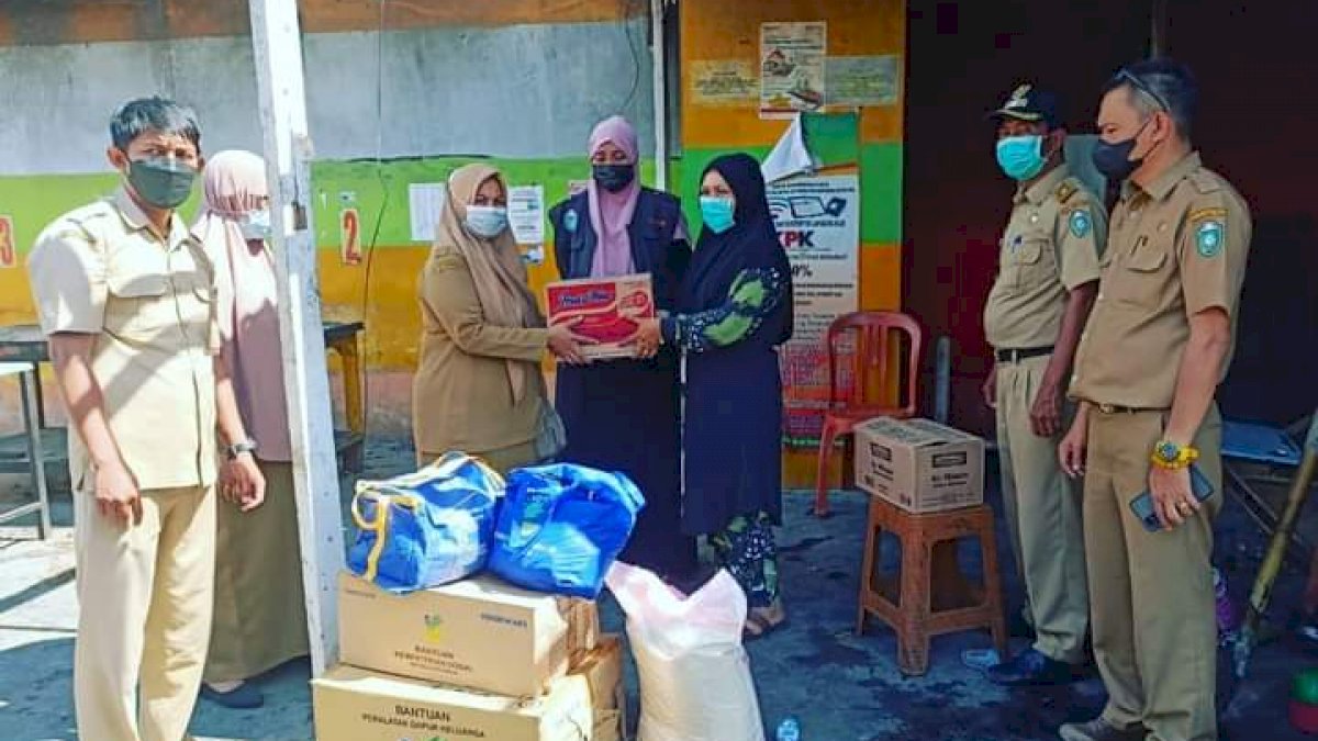 Pemkot Bantu Sembako dan Peralatan Dapur Untuk Korban Kebakaran