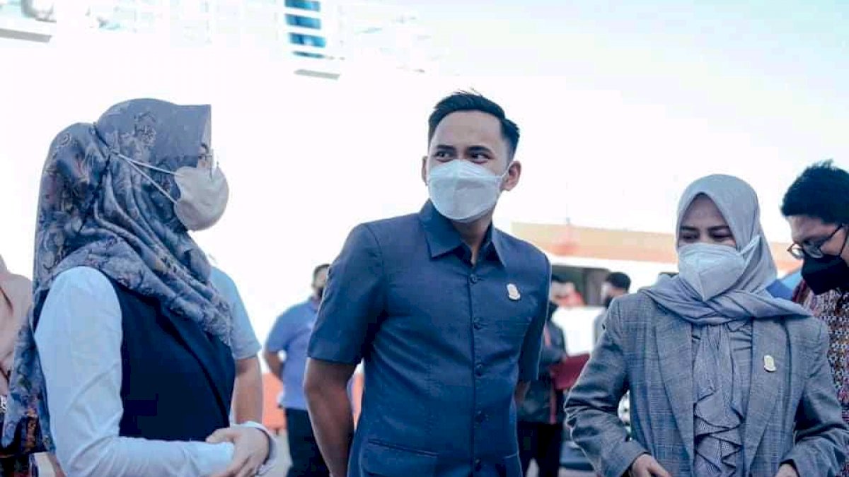 Dewan Apresiasi Kinerja Walikota Makassar Atasi Covid-19 Masuk Zona Kuning