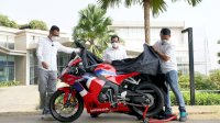 Motor Super Sport Astra Motor CBR600RR Sampai pada Konsumen Pertama di Indonesia