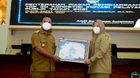 Plt Gubernur Sulsel Serahkan Penghargaan Bagi Top 30 Inovasi Pelayanan Publik, Ini Daftarnya