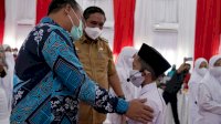Hadiri Vaksinasi Pesantren dan Rumah Ibadah di Maros, Plt Gubernur: Apresiasi atas inisiasi Bapak Kapolri dan Kapolda Sulsel