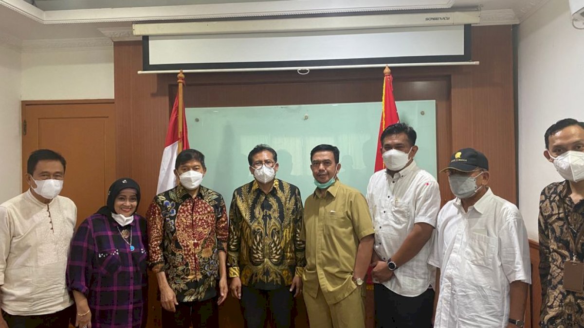 BPP KKSS Percayakan Fadjroel Rachman sebagai Dewan Pembina