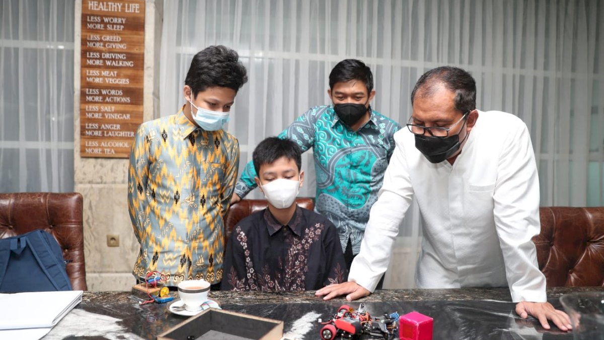 Minta Dukungan Danny Pomanto, Tiga Siswa MAN 1 Wakili Kota Makassar Lomba Asean Robotic Day