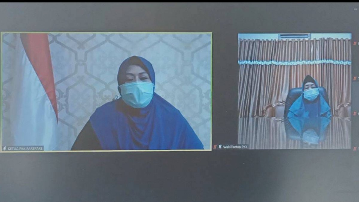 Kukuhkan Pengurus PKK Remaja Watang Bacukiki, Erna Rasyid Taufan Pesan Ini