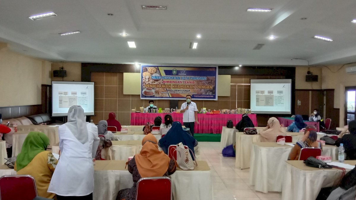 Dinkes Parepare Beri Penyuluhan Keamanan Pangan Untuk Pengusaha IRT