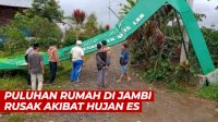 VIDEO: Puluhan Rumah di Jambi Rusak Akibat Hujan Es
