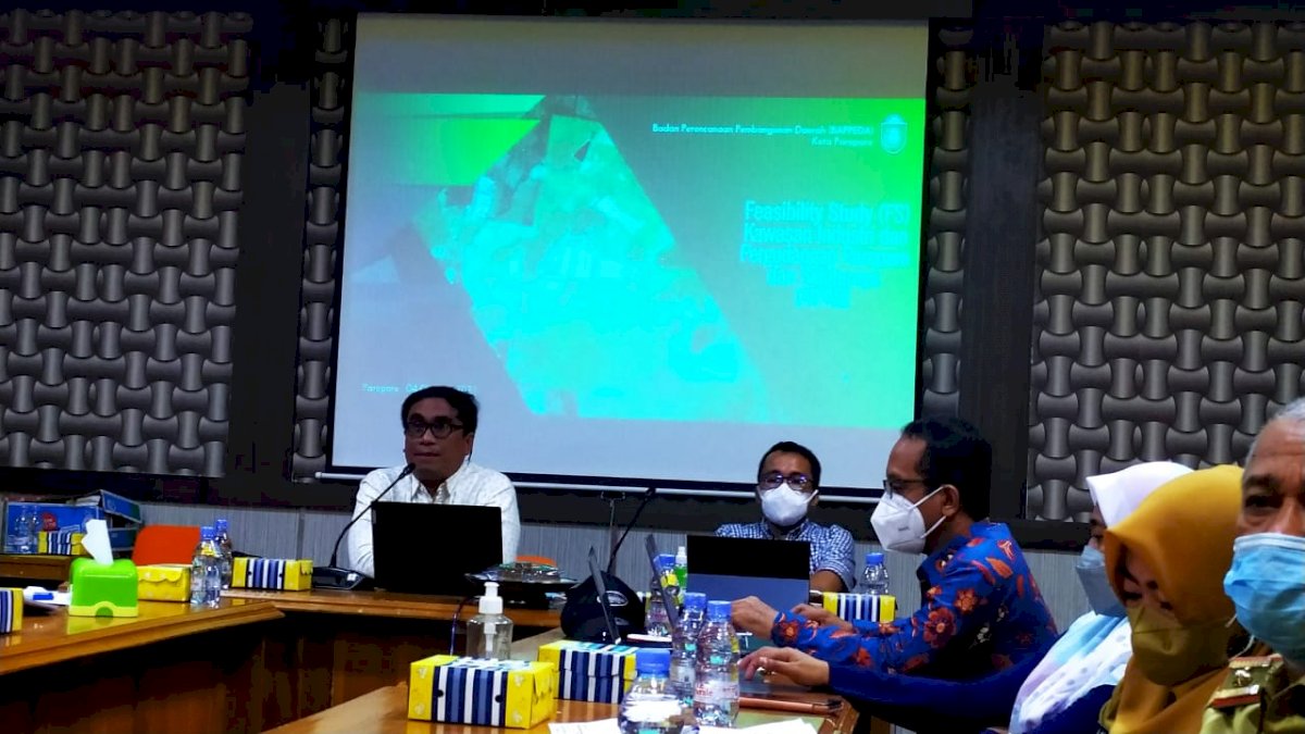 LPPM Unhas Bersama Pemkot Parepare Bahas Feasibility Study Pengembangan dan Masterplan KIPAS