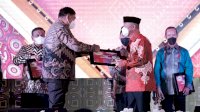Pemkab Gowa Raih Dua Penghargaan Dari OJK Sulampua