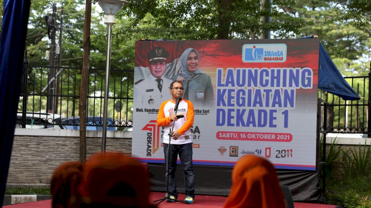 Hadiri Launching Dekade 1 IKA SMANSA, Danny Pomanto Tekankan Perkuatan Silaturahmi