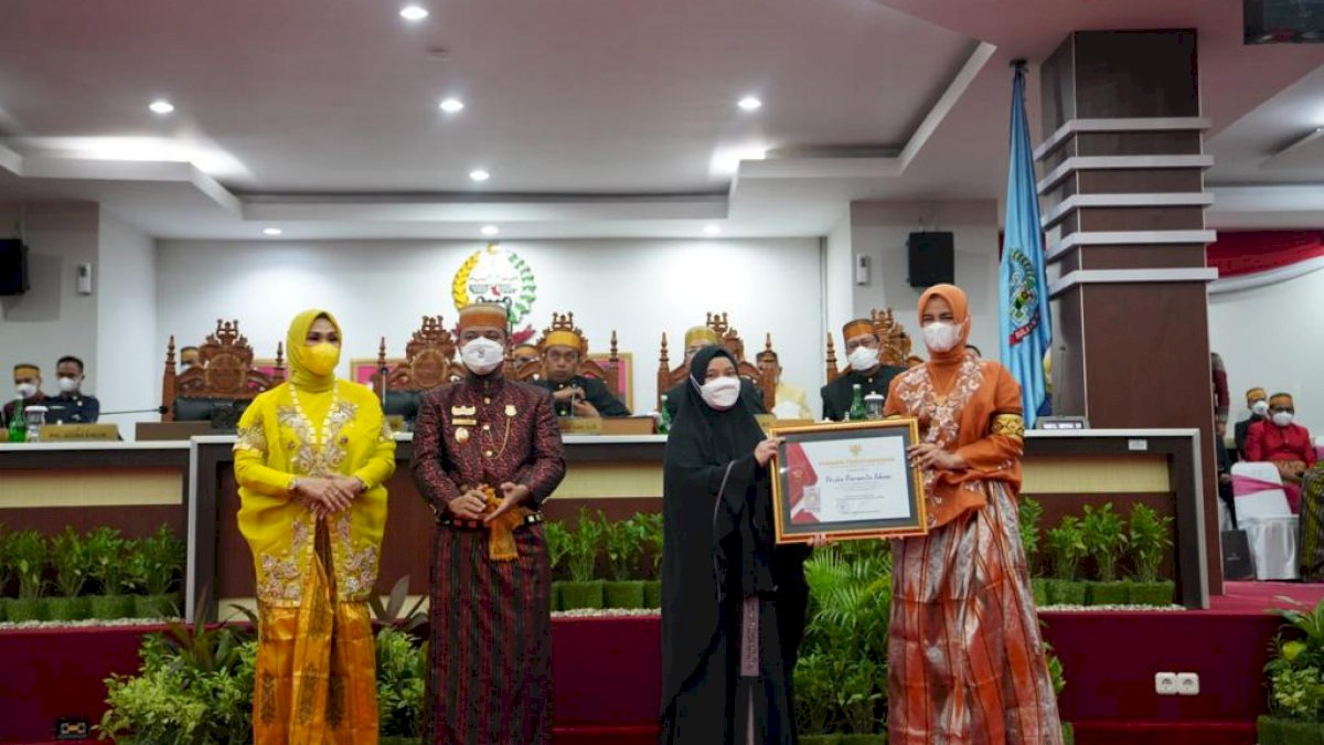 Program Kebut Vaksinasi TP PKK Gowa Dapat Penghargaan Pemprov Sulsel