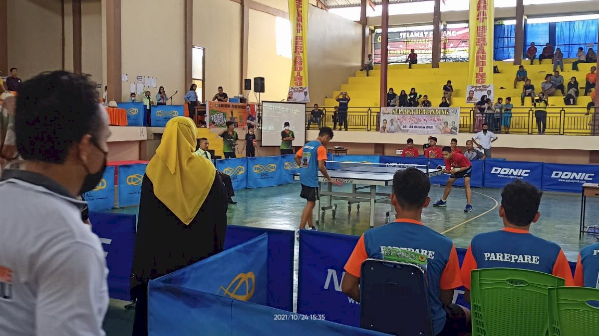 Istri Walikota Semangati Atlet Tenis Meja Parepare Hingga Lolos Sebagai Jawara