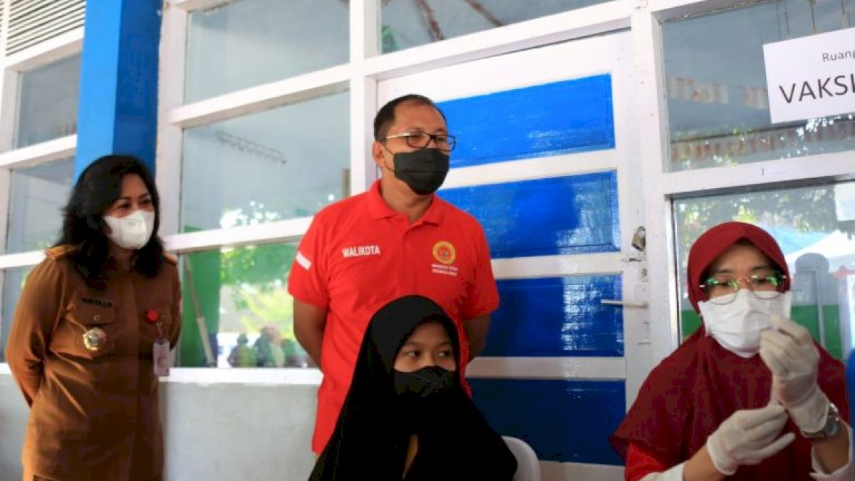 Danny Imbau Pelajar Sukseskan Program Vaksinasi