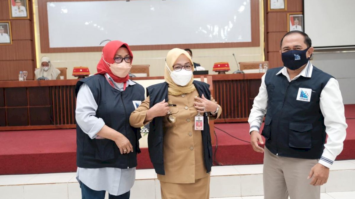 Sekda Lepas 159 Dosen PTS Lakukan Pengabdian Masyarakat di Kabupaten Gowa