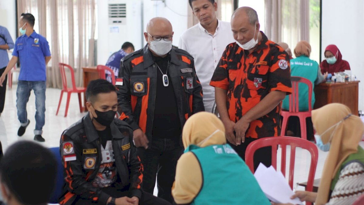 Momentum Sumpah Pemuda, MPC Pemuda Pancasila Jeneponto Gelar  Donor Darah dan Vaksinasi