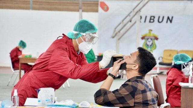 Swab Antigen Hari Pertama bagi Mahasiswa Unhas (Foto/int)