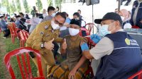 Wakil Bupati Sigi Tinjau Vaksinasi COVID-19 Massal