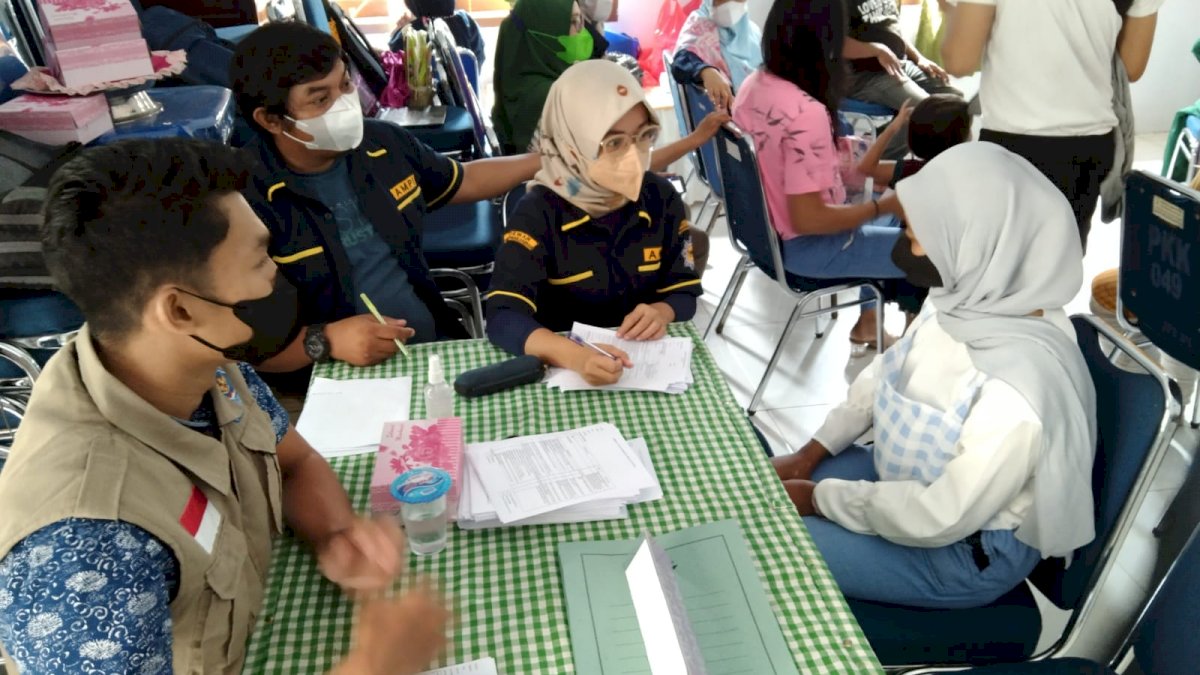 Dekopinda dan AMPI Sinjai Gelar Vaksinasi Massal untuk Capai Herd Immunity