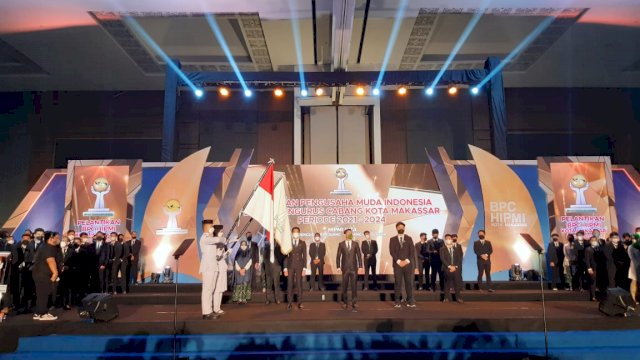 300 orang pengurs baru HIPMI Makassar resmi dilantik di Hotel Four Point Makassar (Ist)