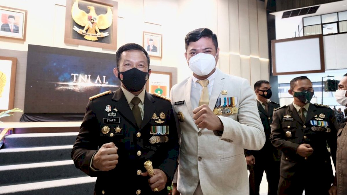 Bupati Adnan Hadiri Peringatan HUT Ke-76 TNI