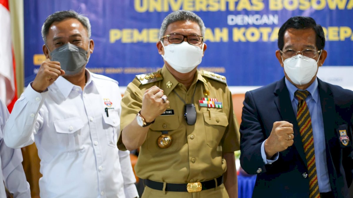 Teken MoU Dengan Pemkot Parepare, Rektor Unibos Prof Saleh Pallu Sebut Taufan Pawe Aset Bangsa