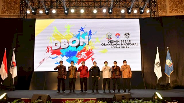 Menteri Pemuda dan olahraga RI Zainudin Amali bersama Plt gubernur Sulsel dan rektor UNM (Ist)