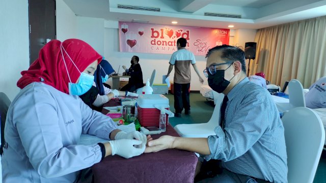 Donor Darah Aston Makassar (Dok. Aston)
