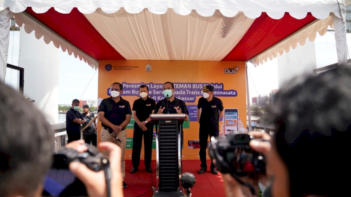 Luncurkan Bus Trans Mamminasata, Plt Gubernur Sulsel Yakin Bus Ini Akan Aktif